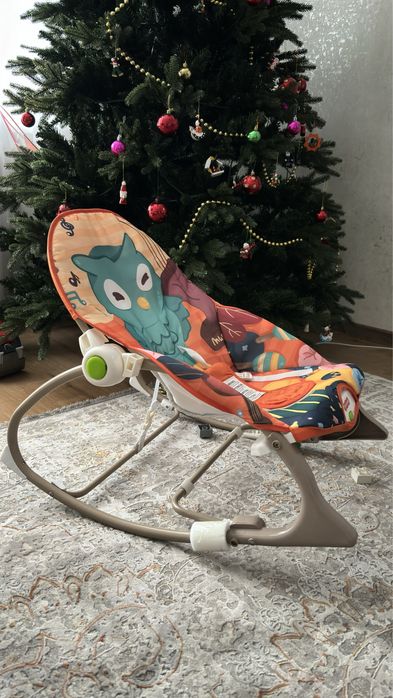 Качалка для малыша шезлонг