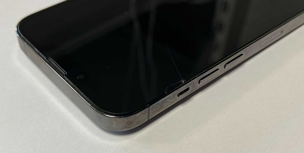 Iphone 13 Pro 128GB battery health 77%