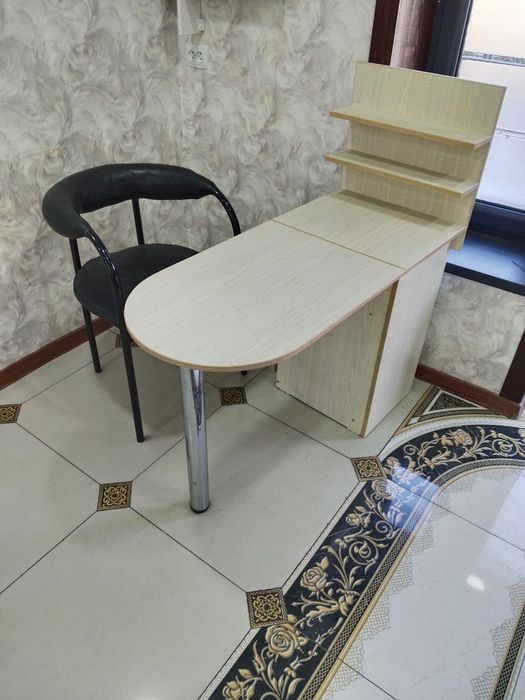 кресло для парикмахера