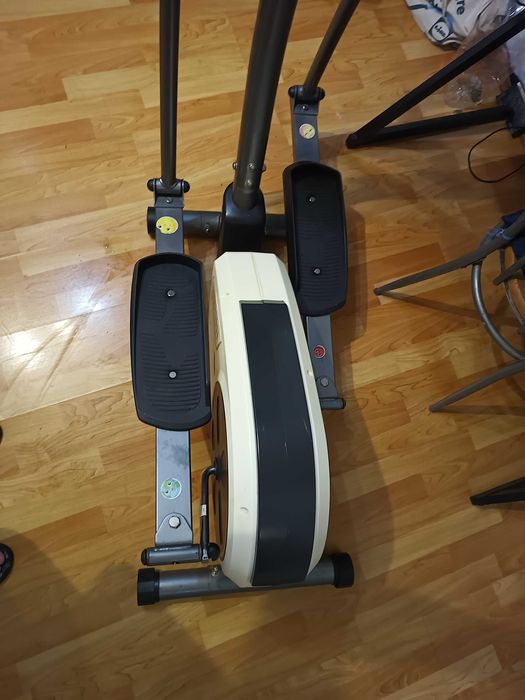 Vând/Schimb bicicleta eliptica second hand