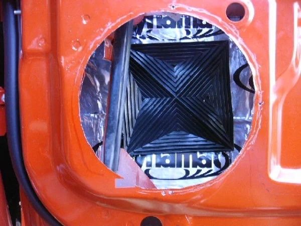 Изолационни компоненти Dynamat - Dynaxorb и Dynapad