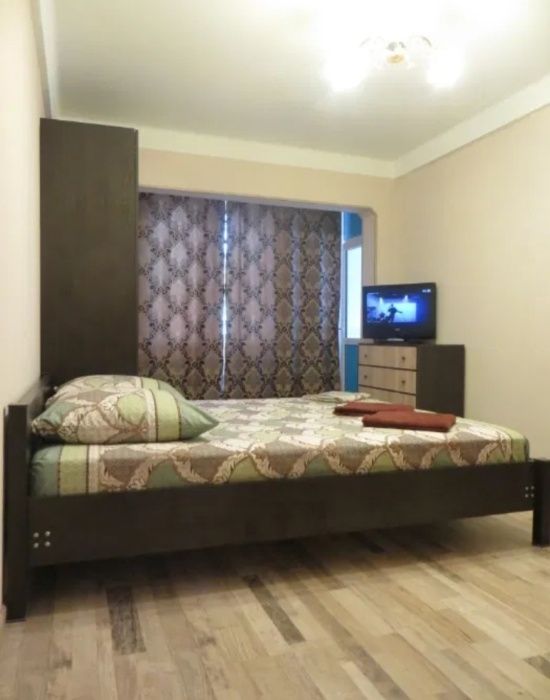 Сарыарка 11-Кенесары,  2ч 2000