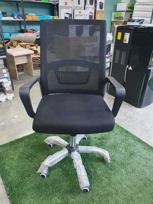 Оптом! Кресло для персонала MONOCHROME ECO. Доставка есть
