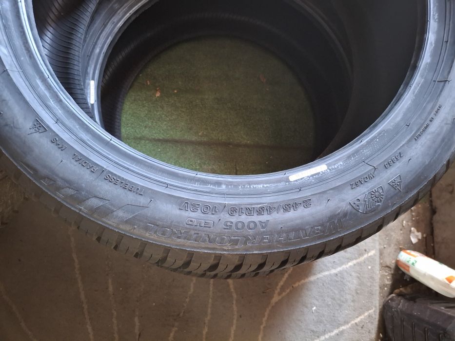 245 45 19 Bridgestone DOT 2022 (2023) all season NOI