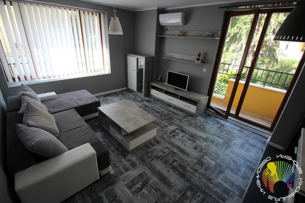 Дава се под наем Двустаен апартамент в Бургас, Възраждане - 62 кв.м за 408 € - Снимка #1