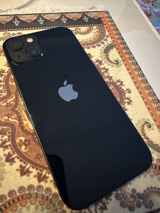 iPhone 13 идеальное состояние