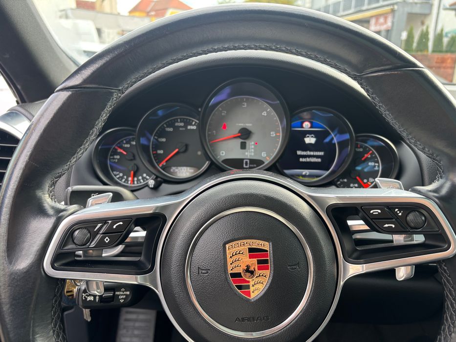 De vânzare Porsche cayenne