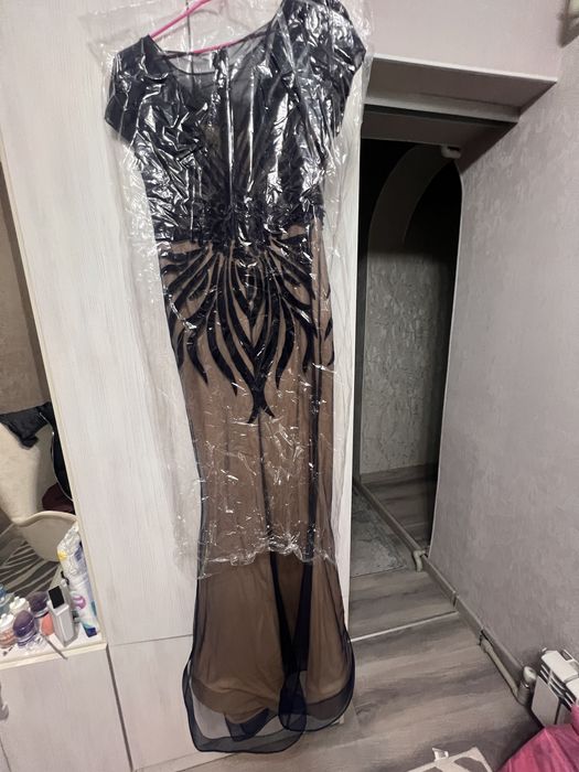 Продам вечернее платье
