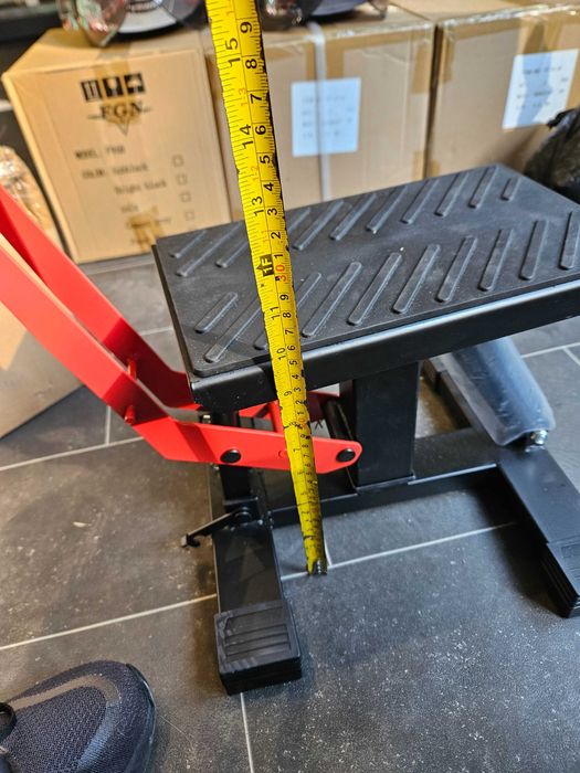 Стойки  за  мотор