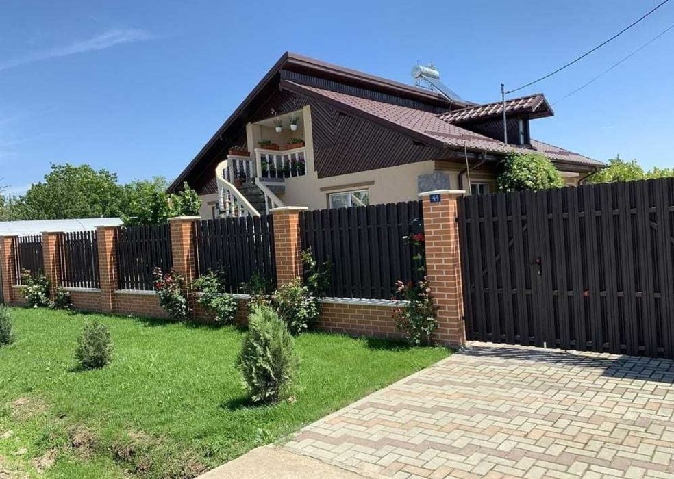 Facem garduri după placul fiecărui client