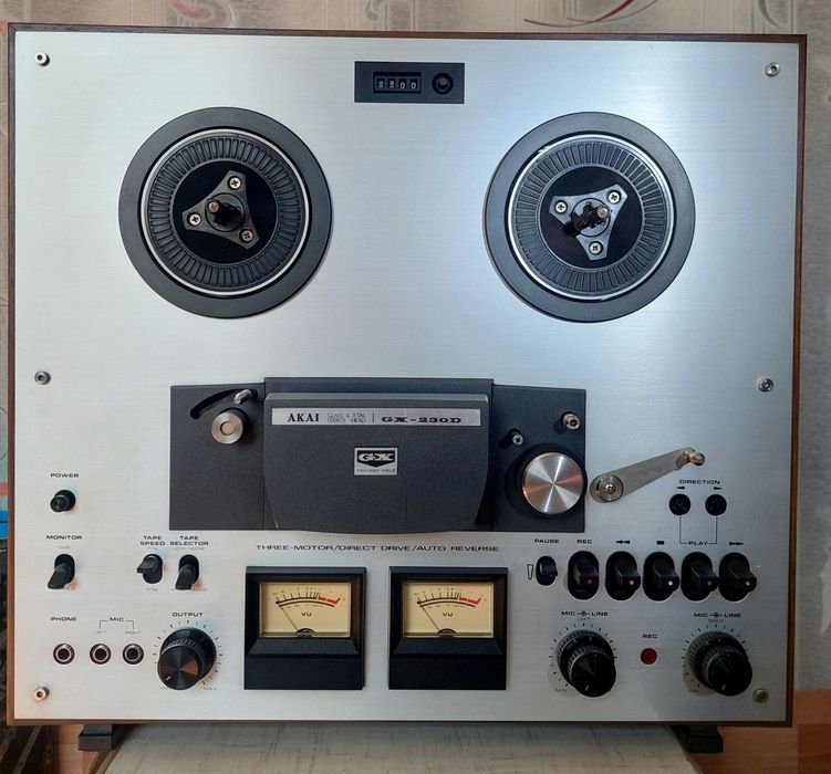 Магнитофон AKAI GX- 230D