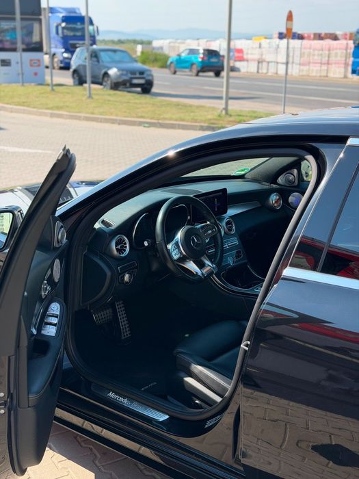 Mercede c300 2.0 2019 4 usi