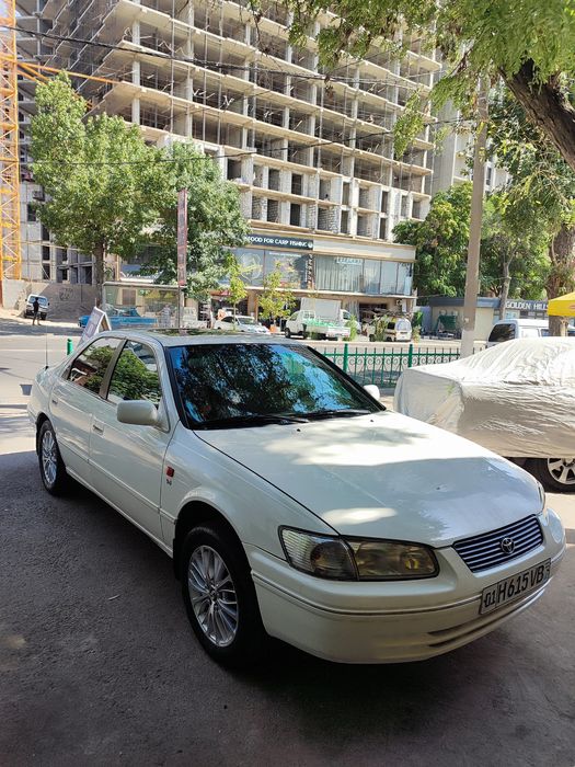 TOYOTA CAMRI 1999 продаётца