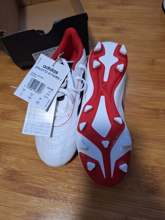 Ghete fotbal crampoane adidas
