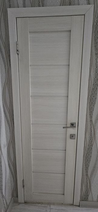 Продам межкомнатные двери б/у.