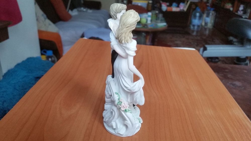 Статуетки, сувенири - страхотни за подарък!