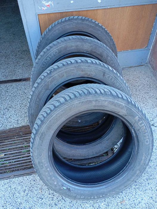 Всесезонни Гуми 215/75/17 KUMHOR