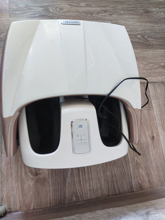 Масажеер на ноге