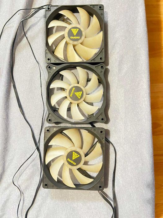 3x GAMDIAS 120mm вентилатори за PC