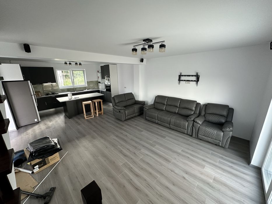 Case de VANZARE ipotesti