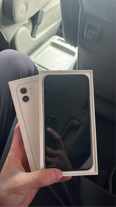 Айфон 11 срочно 128гб