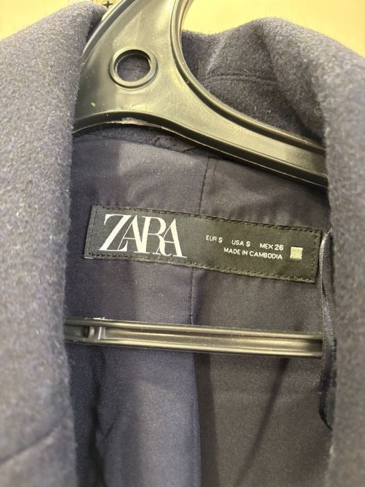 Продам пальто осеннее