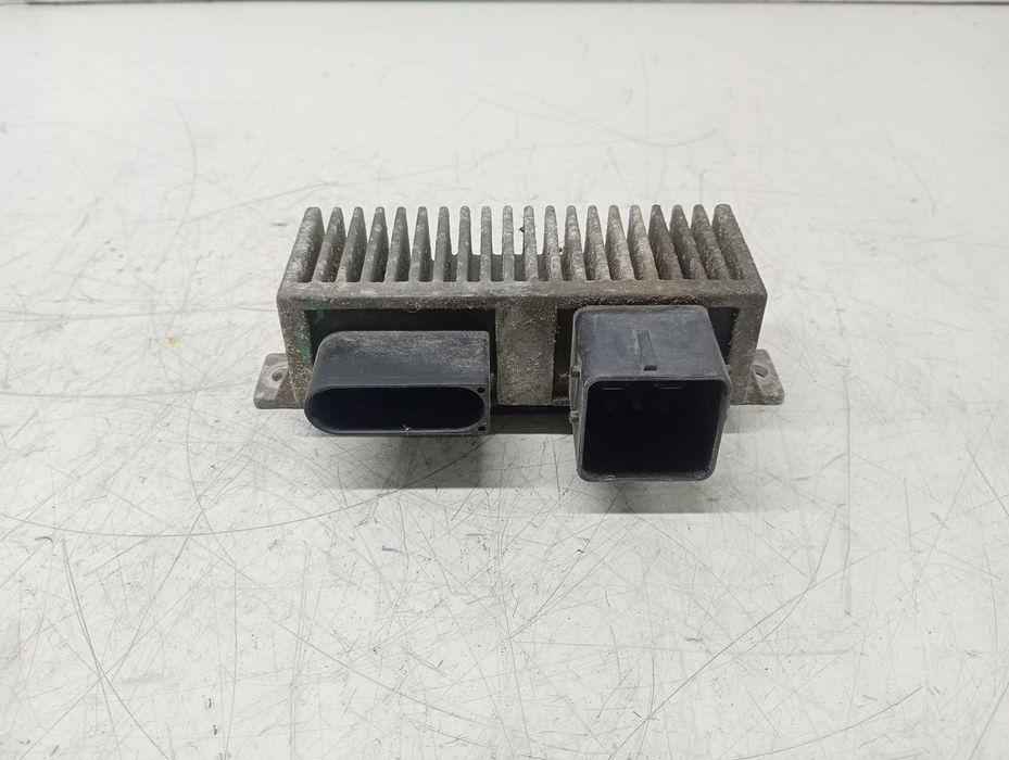 Releu bujii incandescente 8200558438a Renault Laguna 3 (2007 - 2011)