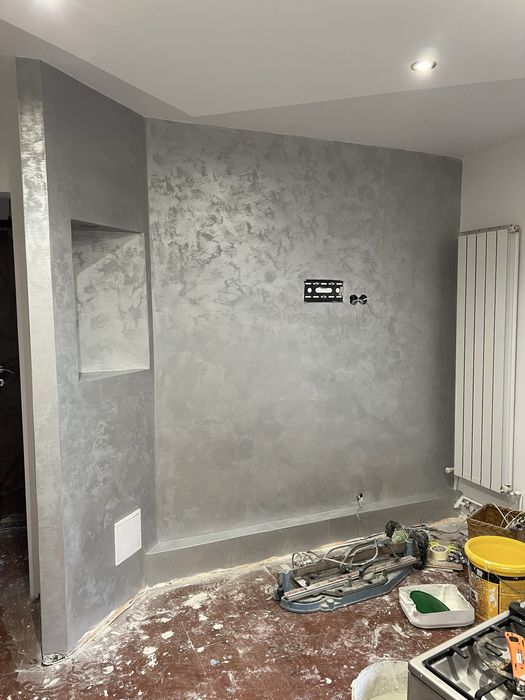 Executam finisaje la apartamente!!!