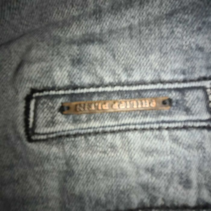 Тотална разпродажба-Унисекс Дънки-PHILIPP PLEIN-от 350лв на 250лв.