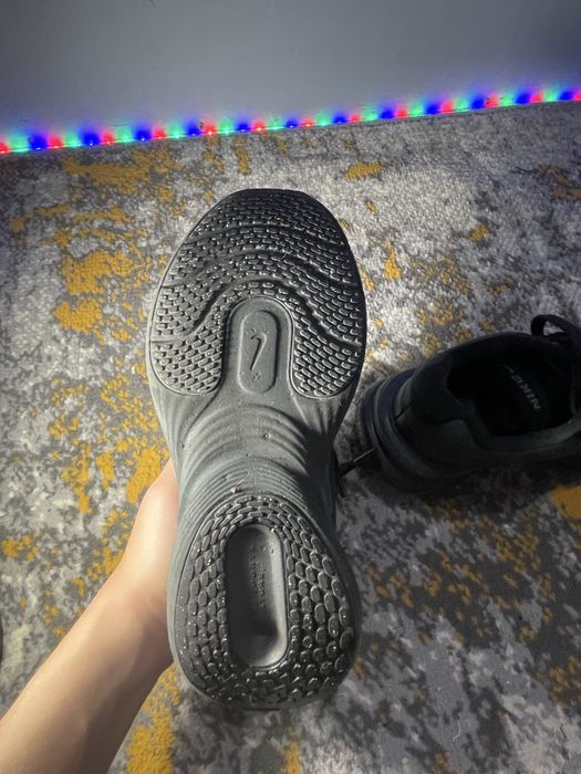 Обувки nike uplift SC