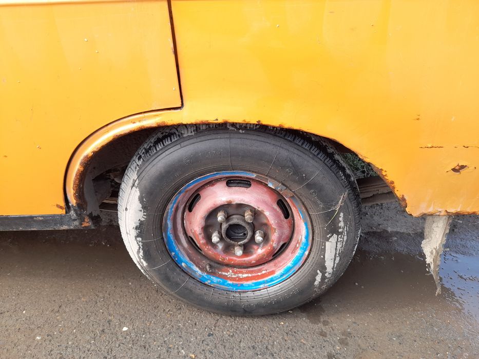 Продам москвич в нормальном состоянии