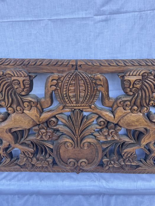 Дърворезба уникат “Българските лъвове”