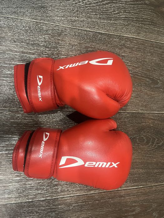 Перчатки боксерские
