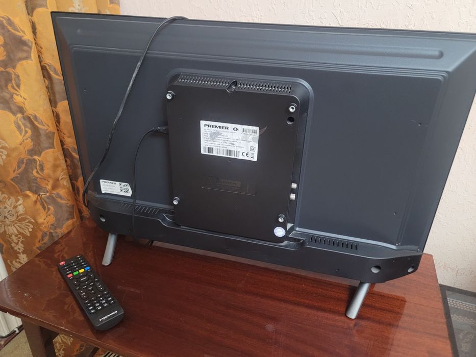 Продам телевизор Premier 32PRM700 (32" дюйма)