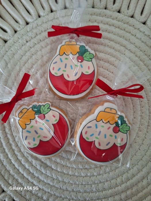 Коледни бисквитки с фонданов принт