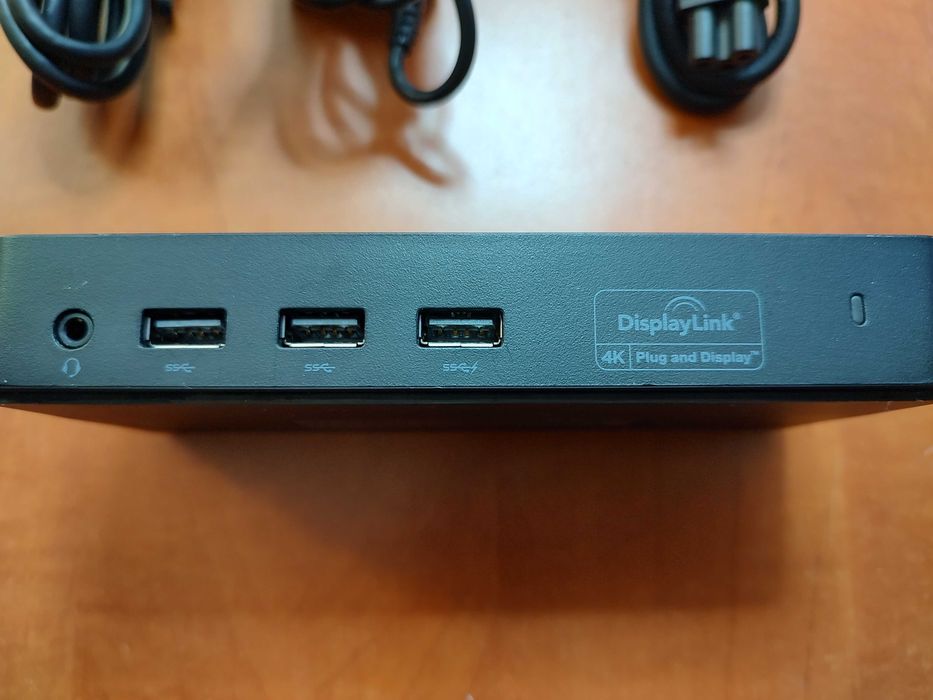 Docking Station Dell D3100 USB 3.0 Ultra HD/4K Triple Display cablu