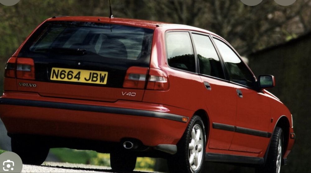 Volvo s40 крышка багажника универсал