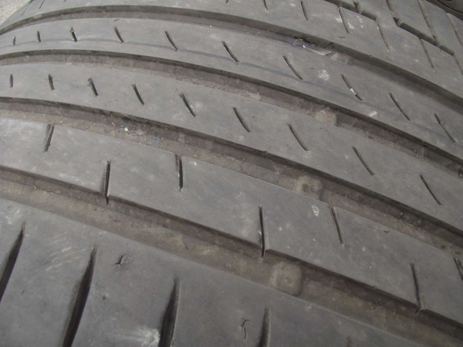 2 броя 295 45 20 Continental