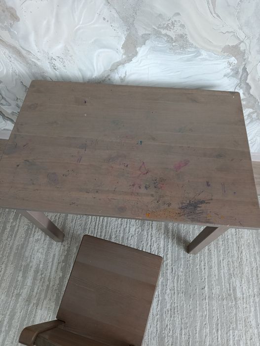 Продам детский стол фирмы ikea