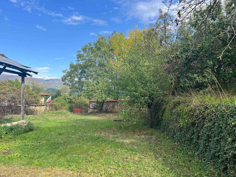 Продава се Къща в с. Слатина, Област Пловдив - 110 кв.м за 278 €/кв.м - Снимка #2