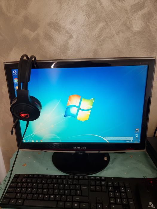 PC Complet ,detalii in poze