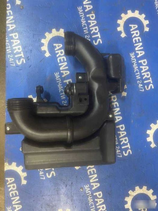 Резонатор воздушного фильтра Ceed 12-