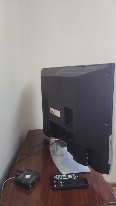 Телевизор PHILIPS