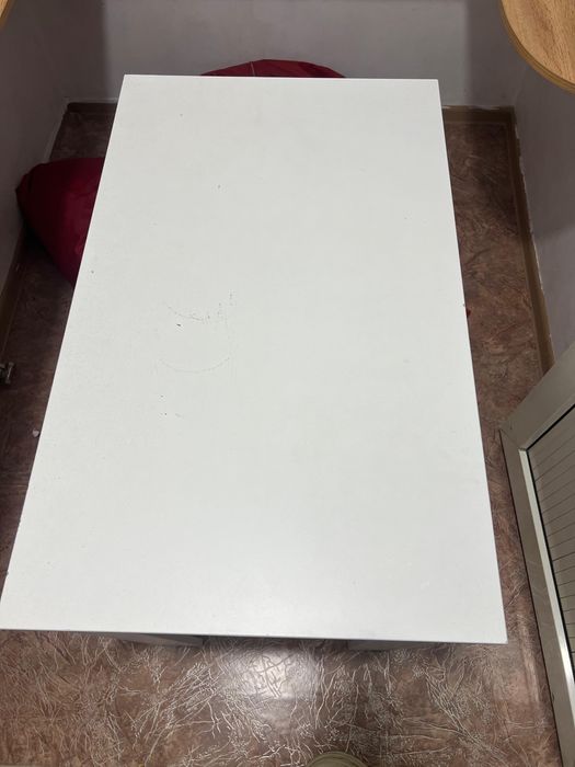 Стол кухонный 5000 тенге