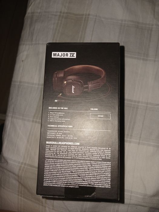 Продам наушники marshall major 4