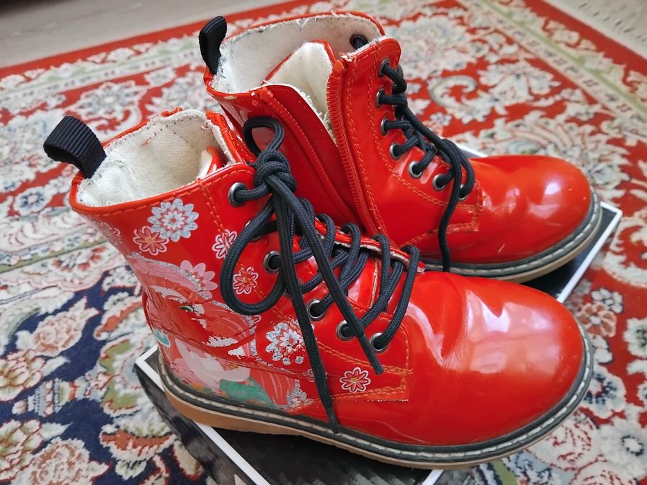 Детская обувь для мальчиков и девочек