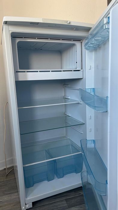 Продается холодильник