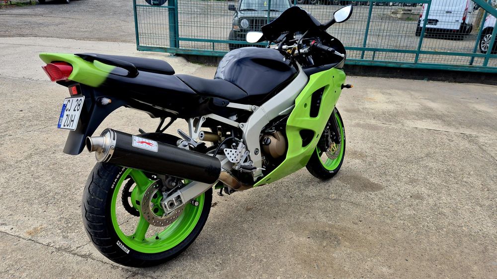 Se vinde  URGENT Kawasaki ninja zx6r