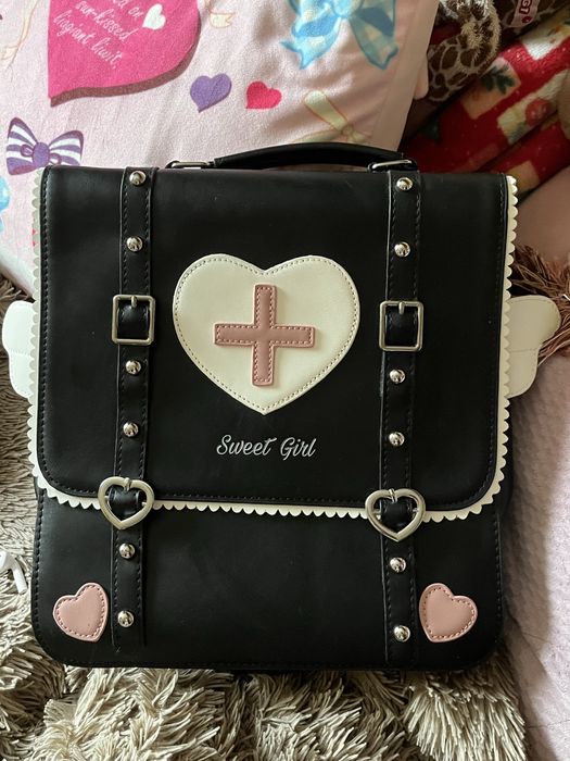 Продам милый рюкзак -сумку с крыльями