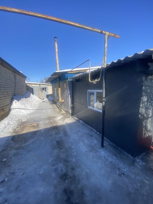 Продам частный дом с горажем и баней